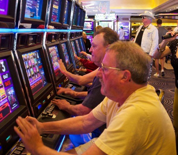 Casino slot machines