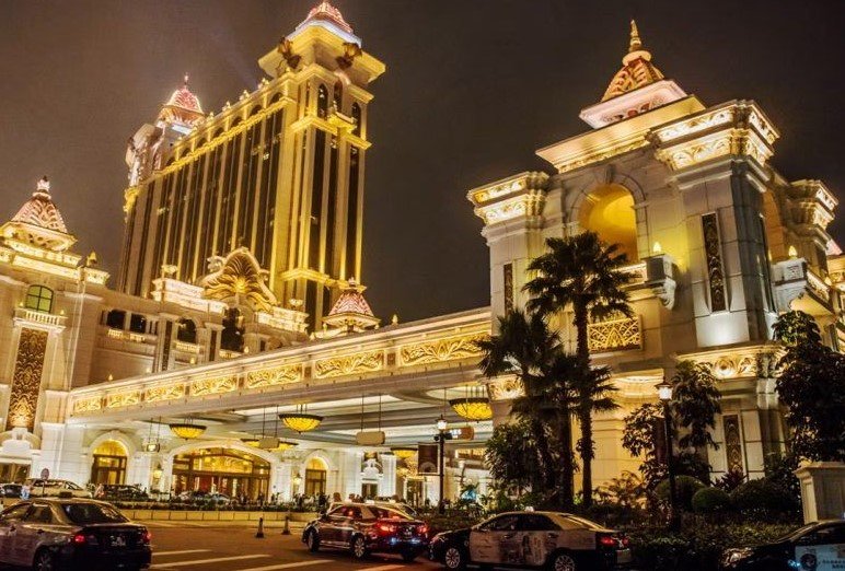macau casino revenue decline June 2024