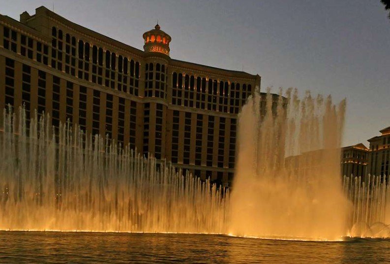 bellagio fountain show guest choreography las vegas