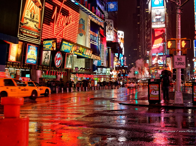 Times Square Broadway at night