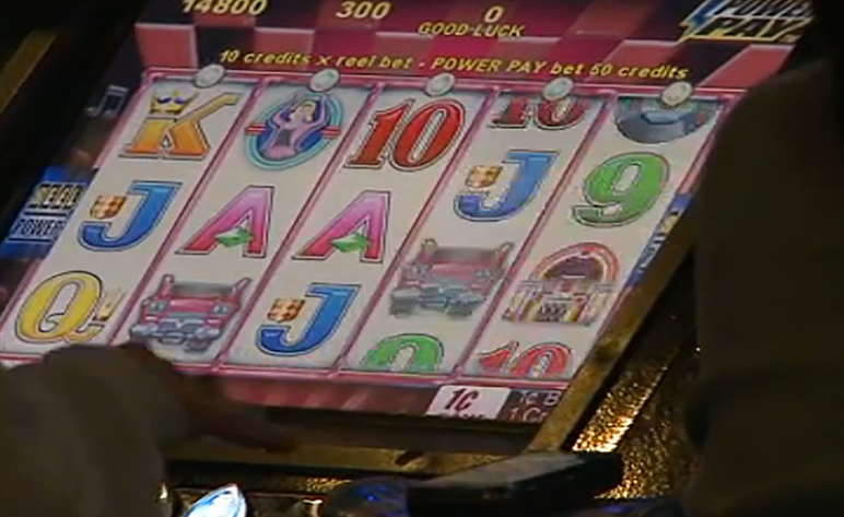 casino revenue graph