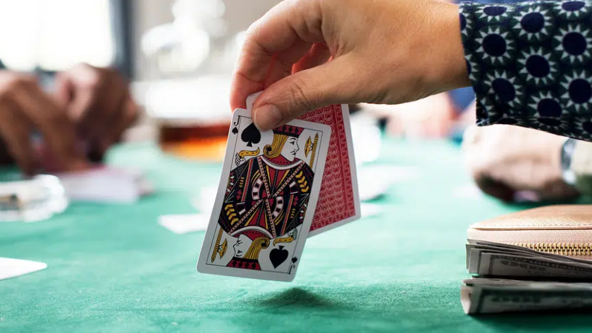 online poker cards betting