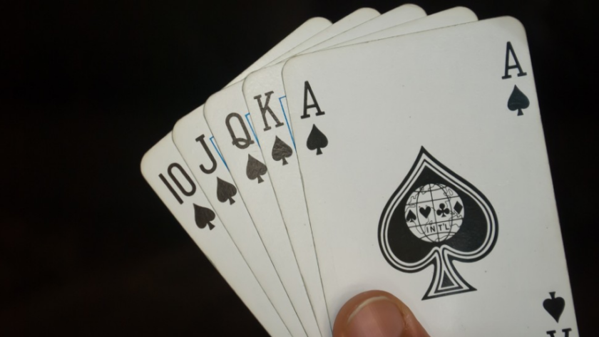 poker aces kings queens cards